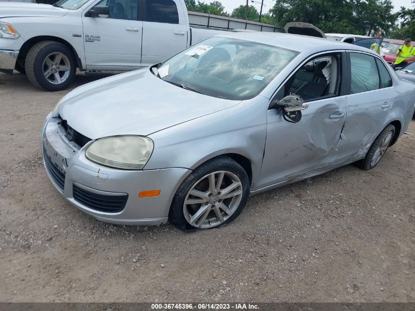 2007 Volkswagen Jetta Sedan 2.5 VIN: 3VWJF71K57M113071 Lot: 36745396