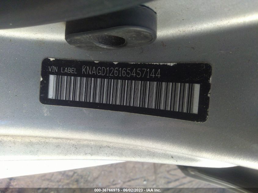 KNAGD126165457144 2006 Kia Optima Ex/Lx