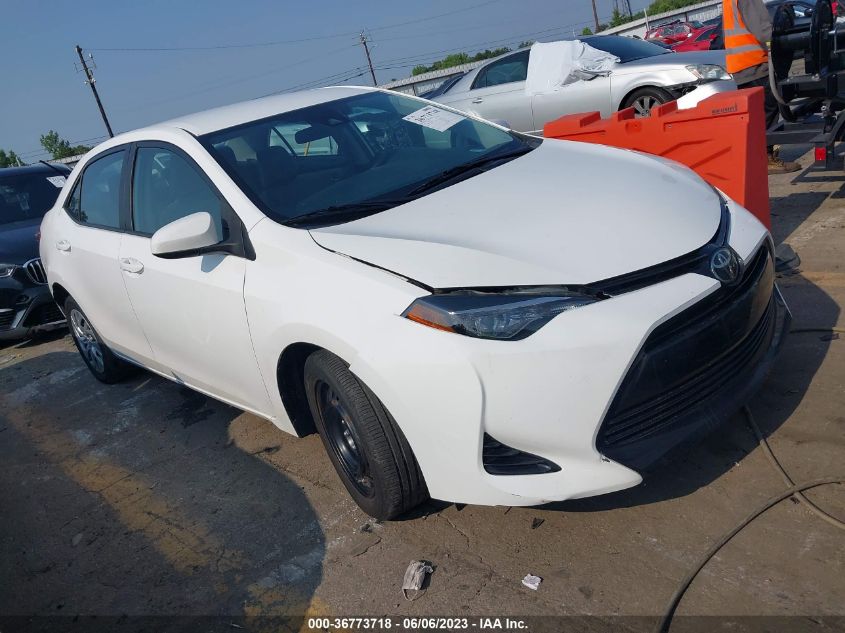 2018 Toyota Corolla Le VIN: 5YFBURHE0JP819115 Lot: 40810599