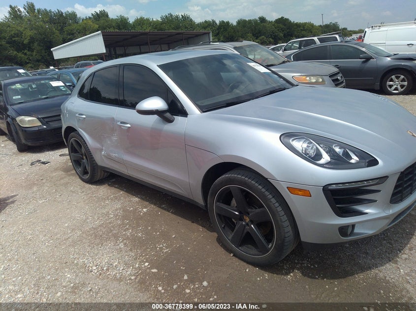 2015 Porsche Macan