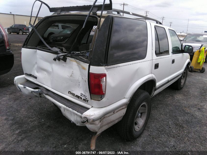 1996 Chevrolet Blazer VIN: 1GNCS13W4T2280857 Lot: 36791747