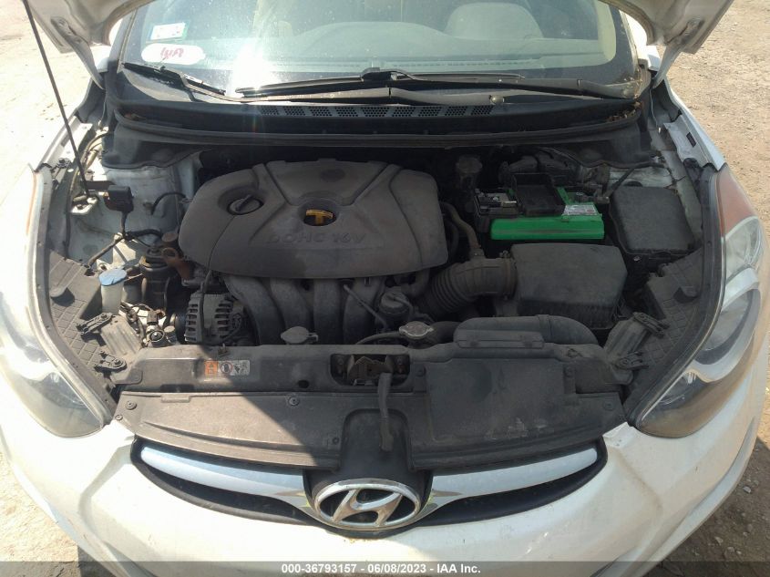 5NPDH4AEXDH288422 2013 Hyundai Elantra Gls