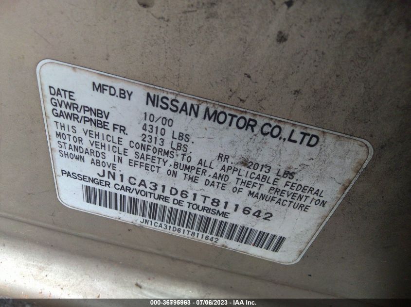 JN1CA31D61T811642 2001 Nissan Maxima Se