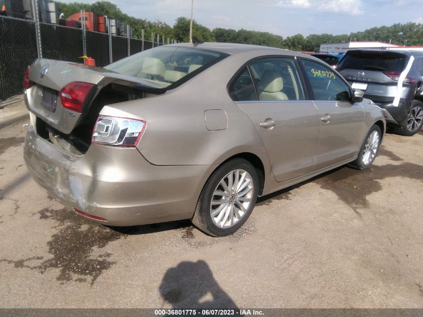 3VWLL7AJ1EM269775 2014 Volkswagen Jetta 2.0L Tdi