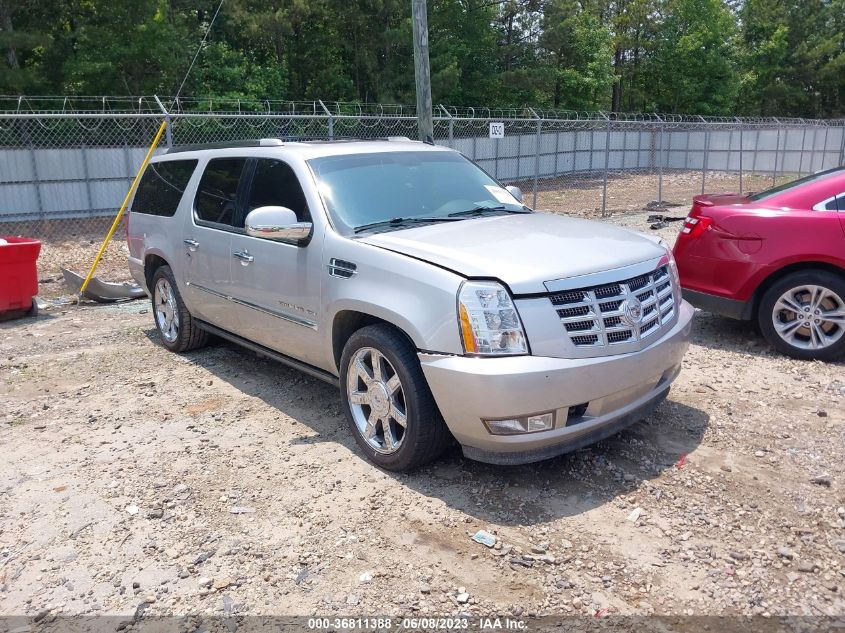 2012 Cadillac Escalade Esv Luxury VIN: 1GYS4HEFXCR131990 Lot: 36811388