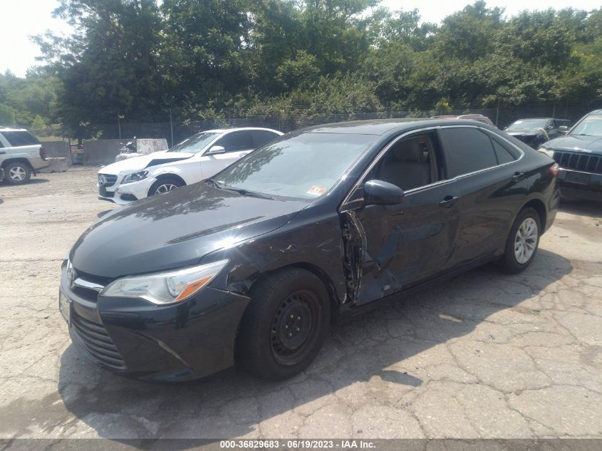 4T4BF1FK3FR507435 2015 Toyota Camry Le