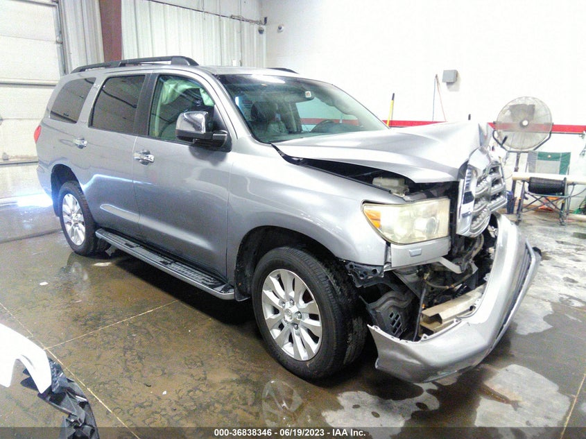 2008 Toyota Sequoia Platinum 5.7L V8 VIN: 5TDBY67AX8S011678 Lot: 36838346