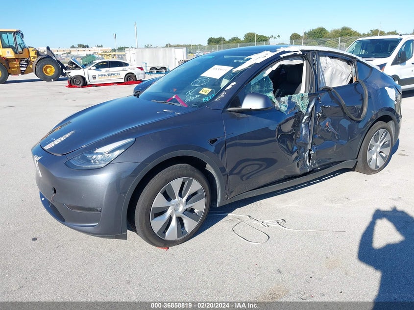 VIN 7SAYGDEE5NF313602 2022 TESLA MODEL Y LONG RANGE DUAL MOTOR ALL-WHEEL DRIVE