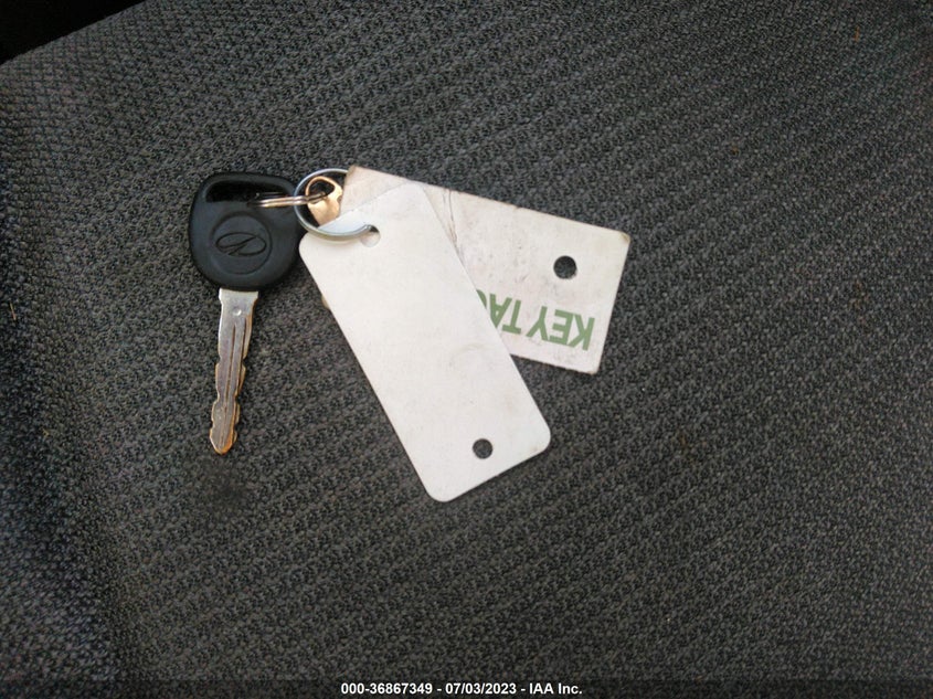 2002 Saturn Sc 3Dr Sc1 (M5) VIN: 1G8ZN128X2Z217209 Lot: 36867349