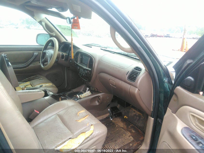 2002 Toyota Sequoia Limited VIN: 5TDZT38A62S069255 Lot: 36875697