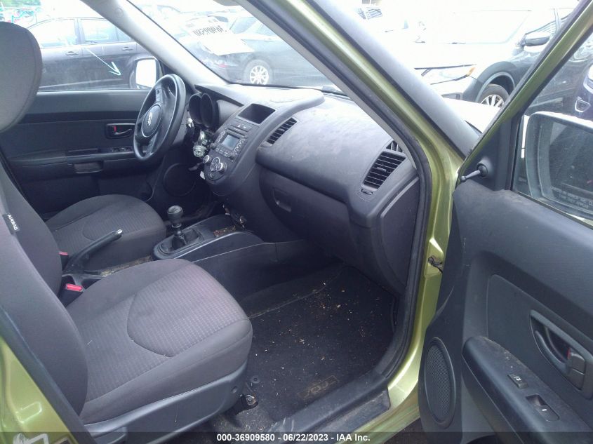 KNDJT2A5XD7486508 2013 Kia Soul Base