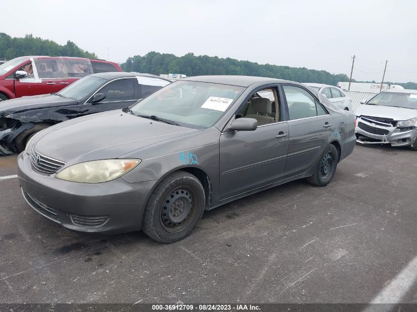 2005 Toyota Camry Le VIN: 4T1BE32K75U946957 Lot: 39714158