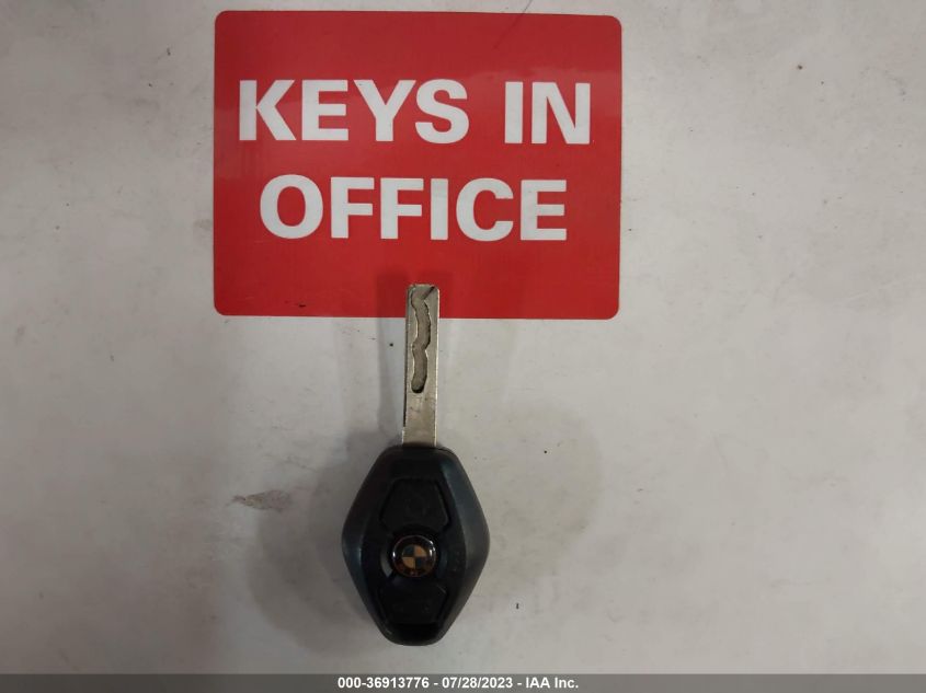 2006 BMW 5 Series 525Xi VIN: WBANF33516CS35377 Lot: 36913776