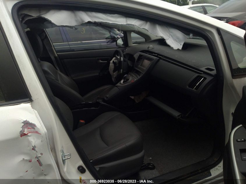 JTDKN3DU6E0390019 2014 Toyota Prius Three