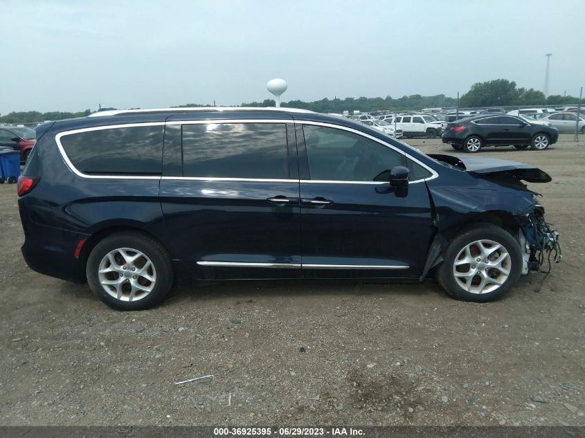 2017 Chrysler Pacifica Touring-L Plus VIN: 2C4RC1EG6HR542974 Lot: 36925395