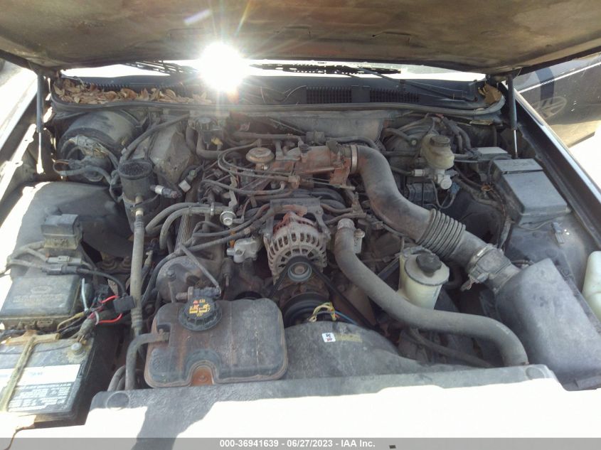 1999 Mercury Grand Marquis Gs VIN: 2MEFM74W2XX611910 Lot: 36941639