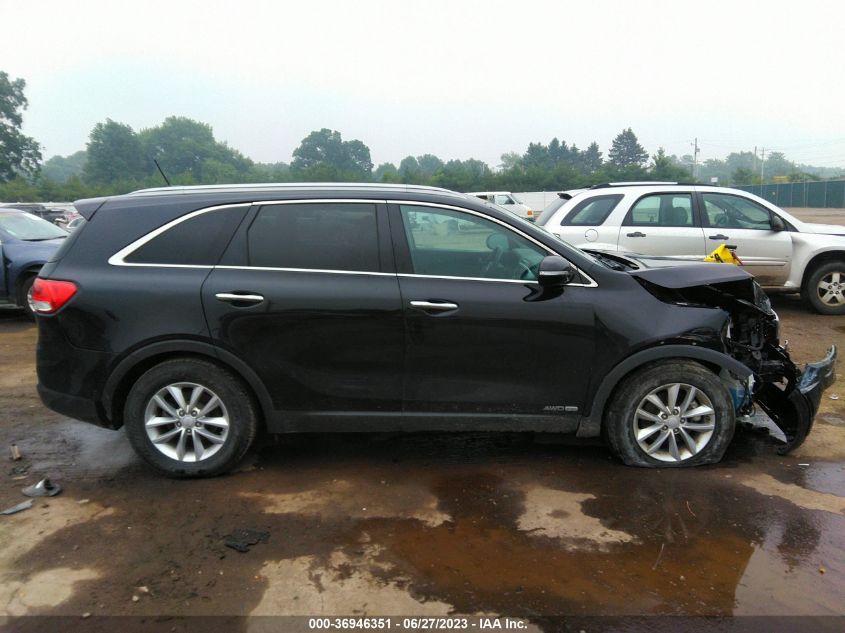 2017 Kia Sorento 3.3L Lx VIN: 5XYPGDA52HG211704 Lot: 36946351