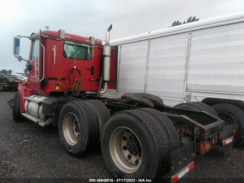 2007 International 9200 9200I VIN: 2HSCEAPR17C460982 Lot: 36948516