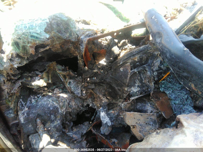 2003 Chevrolet Silverado 2500Hd VIN: 1GCHC29U23E255865 Lot: 36952535