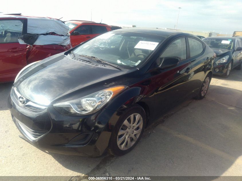 5NPDH4AE8DH180803 2013 Hyundai Elantra Gls