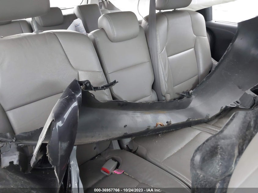 2015 Honda Odyssey Ex-L VIN: 5FNRL5H67FB098068 Lot: 36957766