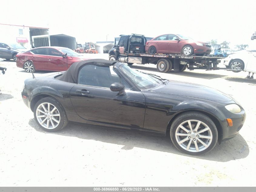 JM1NC25F670137492 2007 Mazda Mx-5 Touring