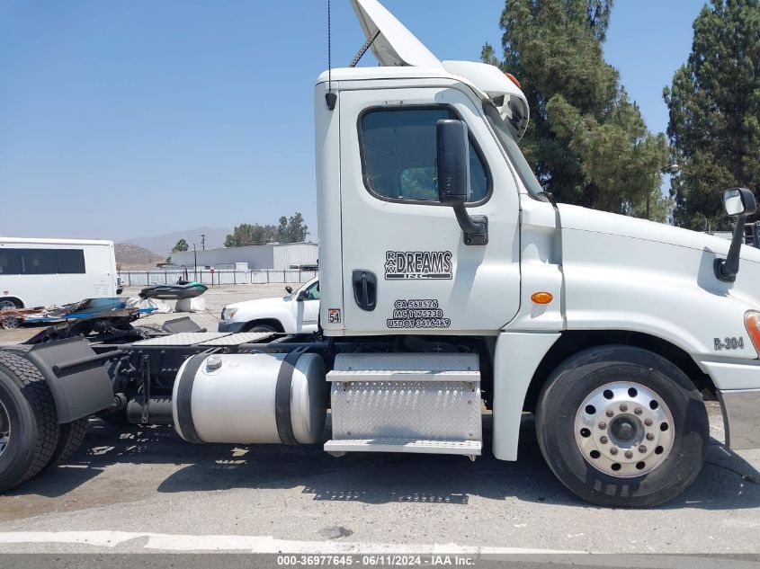 2015 Freightliner Cascadia 125 VIN: 3AKBGDD53FSGD0695 Lot: 36977645