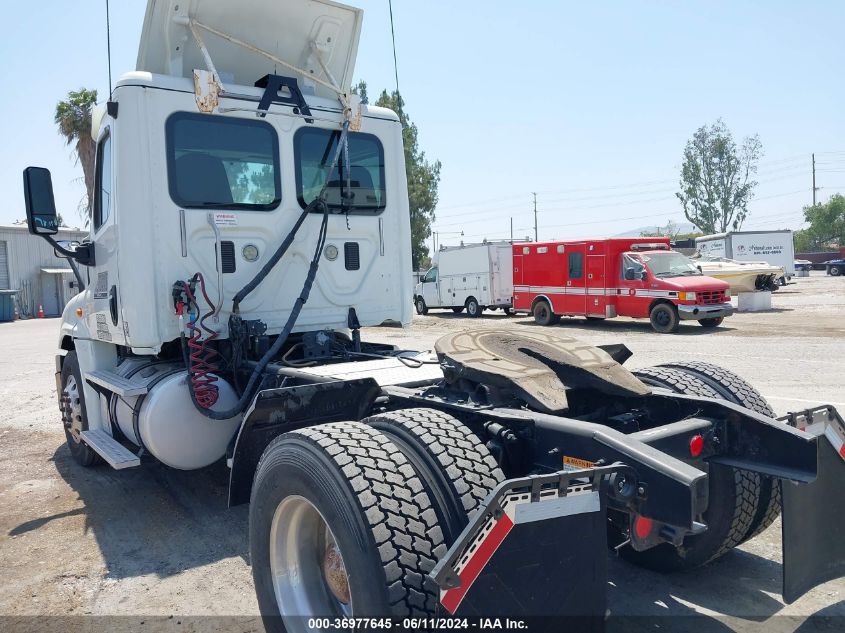 2015 Freightliner Cascadia 125 VIN: 3AKBGDD53FSGD0695 Lot: 36977645