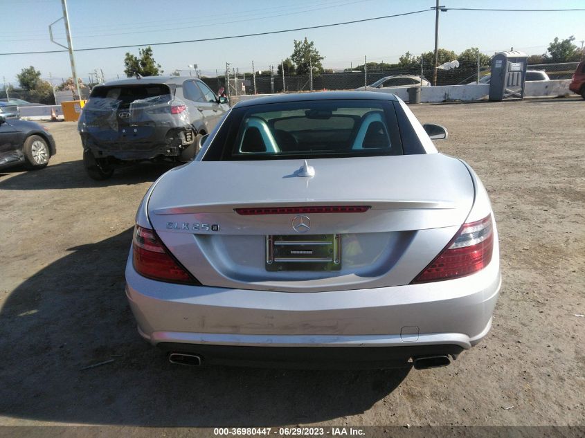 VIN WDDPK4HAXEF083962 2014 Mercedes-Benz SLK-Class,... no.16