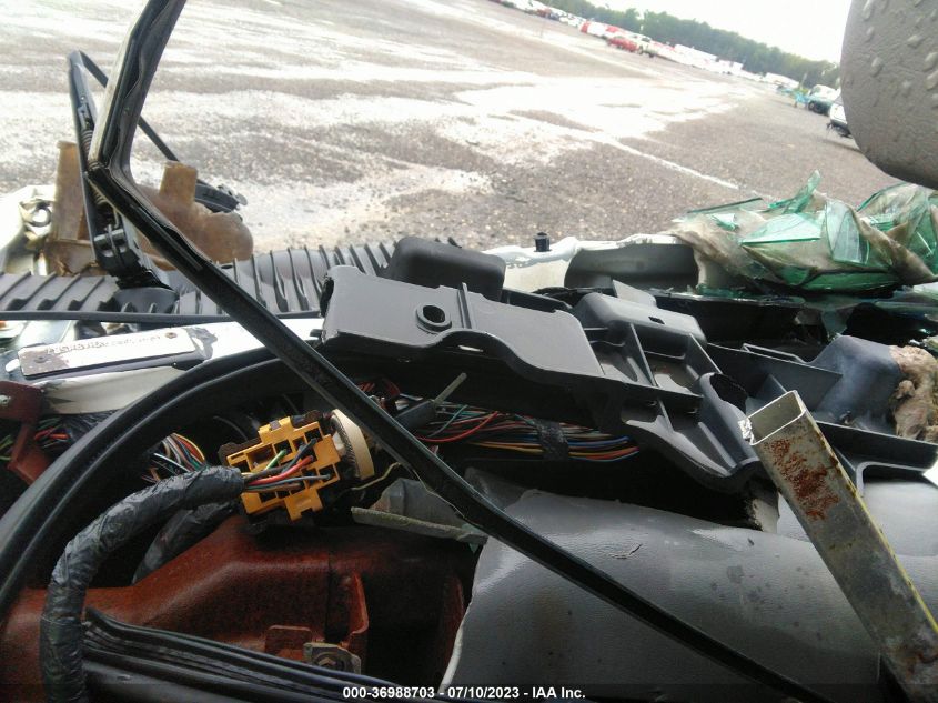 2000 Ford E-450 Cutaway Standard VIN: 1FDXE45F2YHA94587 Lot: 36988703