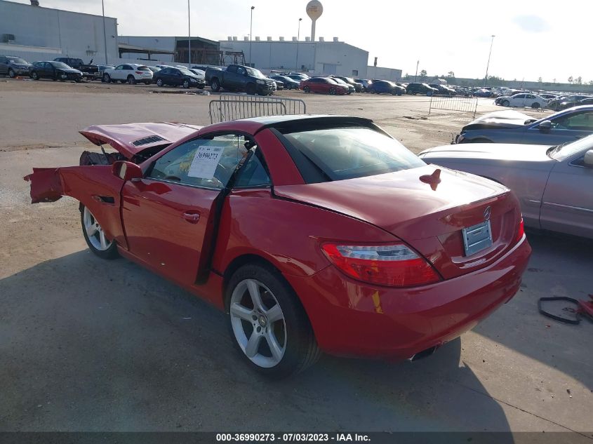 VIN WDDPK4HA2EF074706 2014 Mercedes-Benz SLK-Class,... no.3