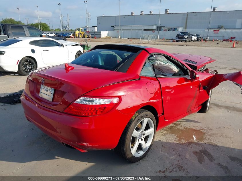 VIN WDDPK4HA2EF074706 2014 Mercedes-Benz SLK-Class,... no.4