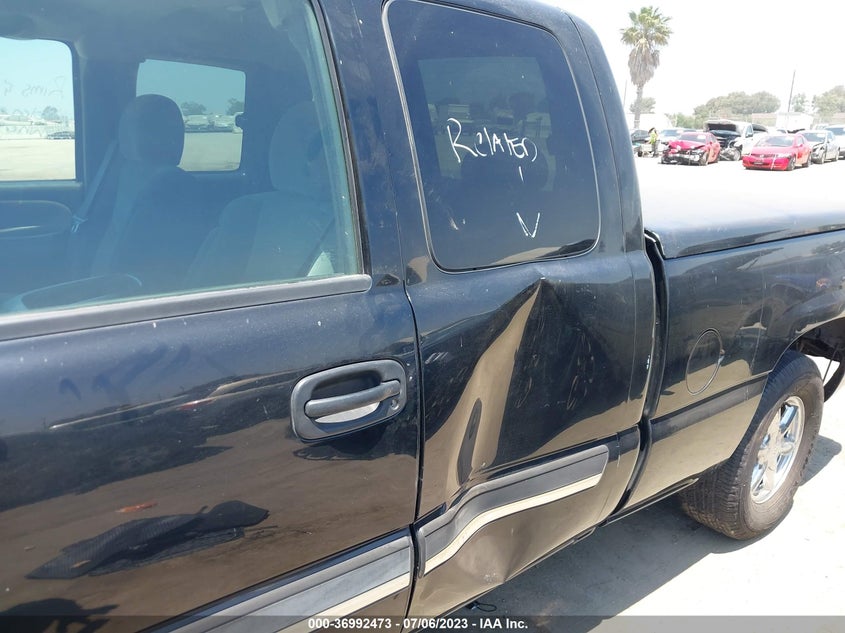 1GCEC19VX3Z355615 2003 Chevrolet Silverado 1500 Ls