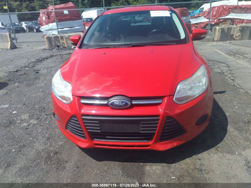 2014 Ford Focus Se VIN: 1FADP3F20EL215302 Lot: 36997119