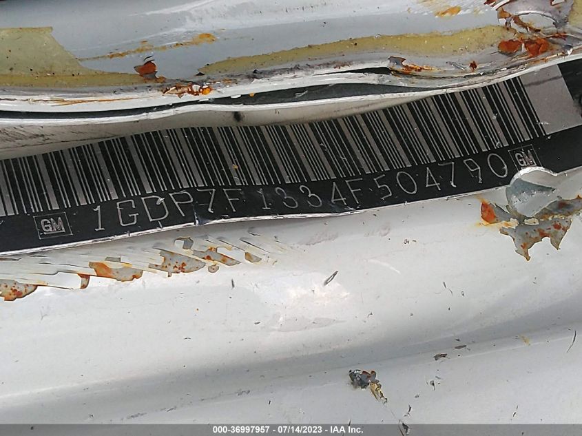 2004 GMC T-Series F7B042 VIN: 1GDP7F1334F504790 Lot: 36997957