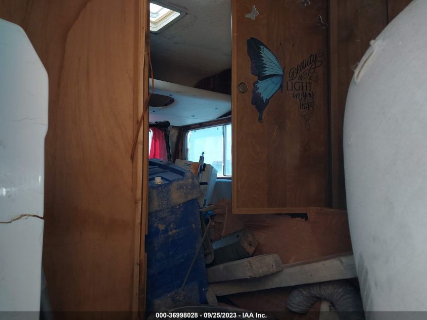 1976 Dodge Jamboree VIN: M40CA6S331663 Lot: 36998028