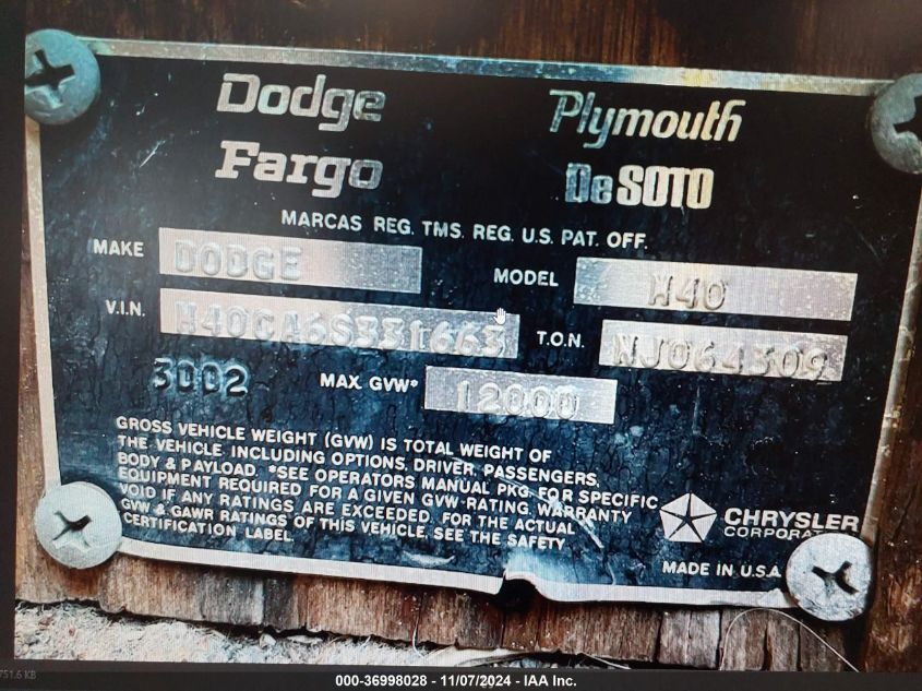 1976 Dodge Jamboree VIN: M40CA6S331663 Lot: 36998028