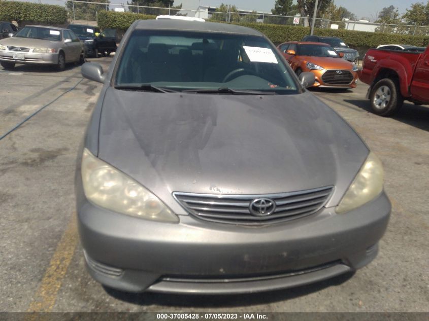 2005 Toyota Camry Xle/Se/Std/Le VIN: 4T1BE32K35U018899 Lot: 37005428