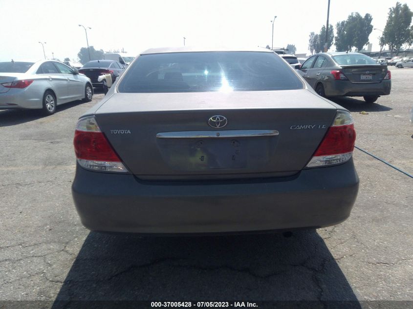 2005 Toyota Camry Xle/Se/Std/Le VIN: 4T1BE32K35U018899 Lot: 37005428