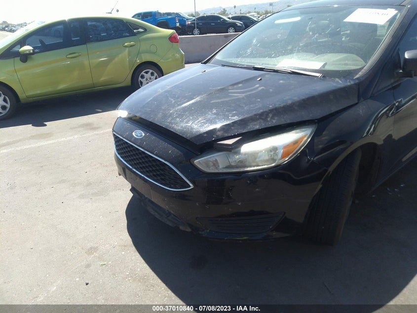 2017 FORD FOCUS VIN: 1FADP3E28HL245914
