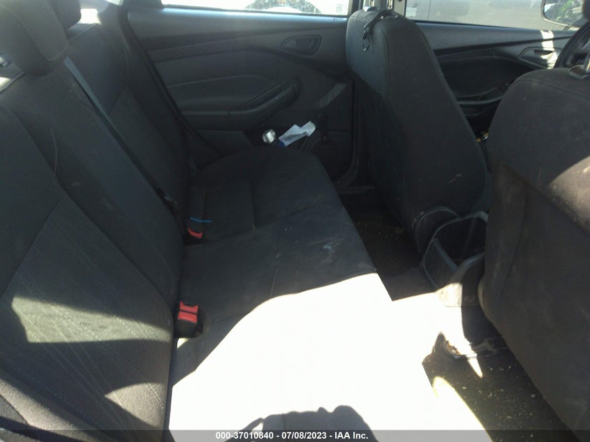 2017 FORD FOCUS VIN: 1FADP3E28HL245914