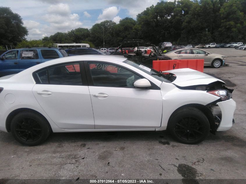 1FTRW14W17FB13554 2013 Mazda Mazda3 I Sv