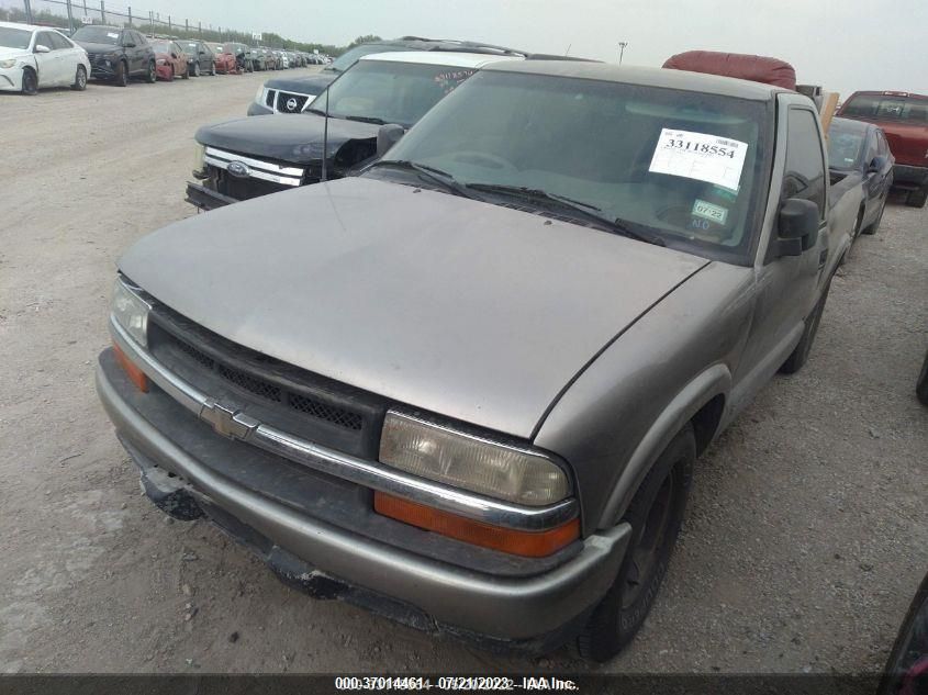 2002 Chevrolet S-10 Ls VIN: 1GCCS145528152105 Lot: 37014461