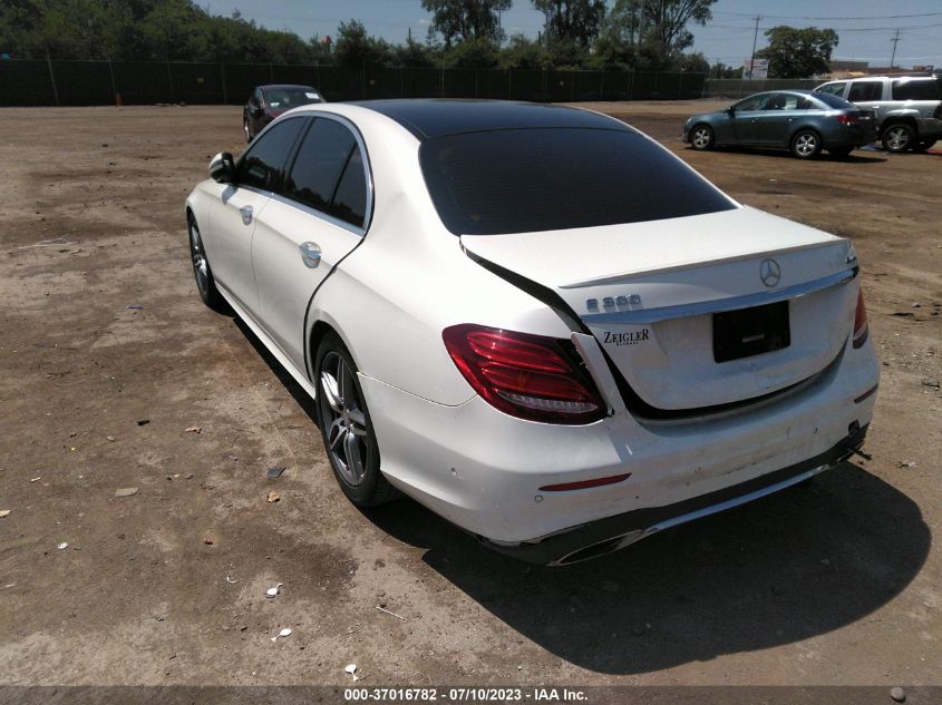 2017 Mercedes-Benz E 300 4Matic VIN: WDDZF4KB8HA033979 Lot: 37016782