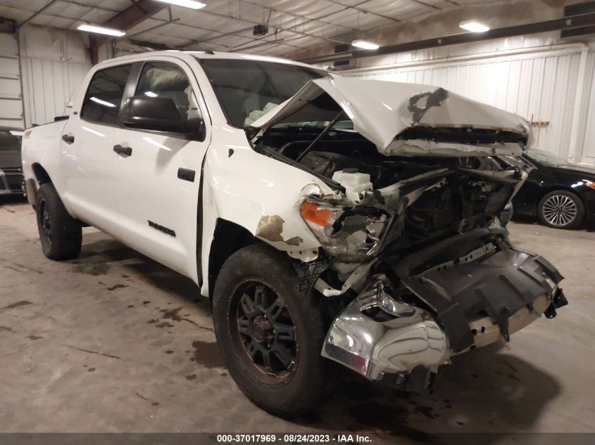 2017 Toyota Tundra Sr5 5.7L V8 VIN: 5TFDW5F18HX619199 Lot: 37017969