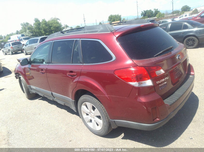 2011 SUBARU OUTBACK auction photo 3