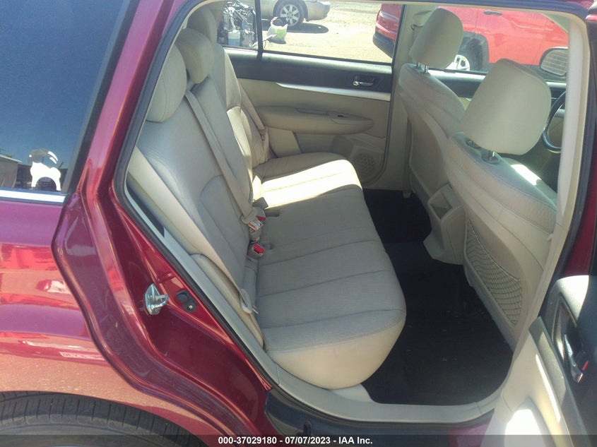 2011 SUBARU OUTBACK auction photo 8