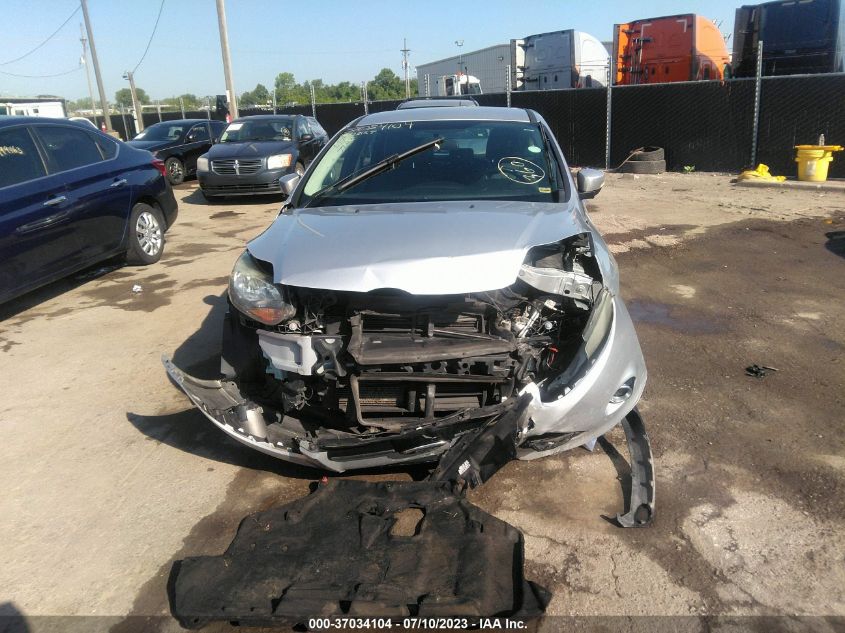 1FADP3N28EL269383 2014 Ford Focus Titanium