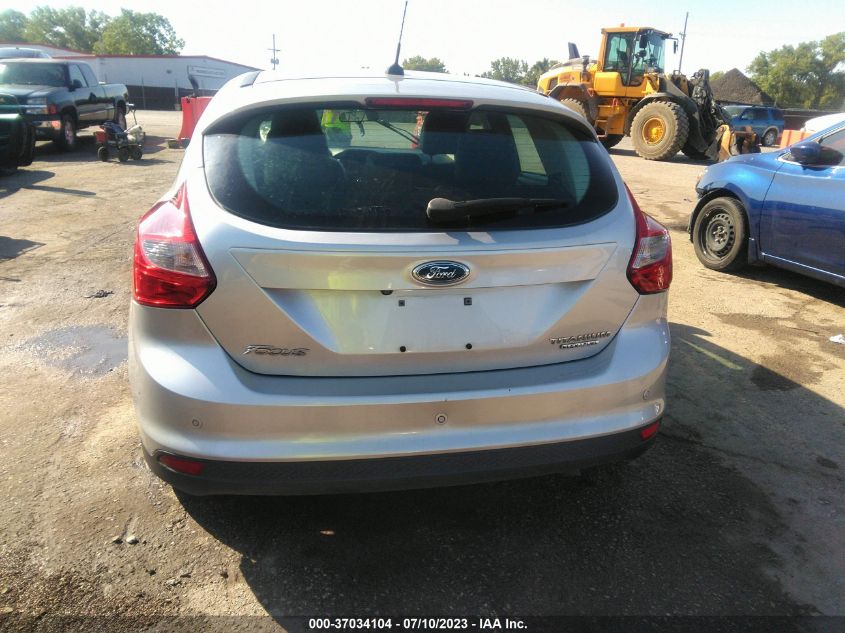 1FADP3N28EL269383 2014 Ford Focus Titanium