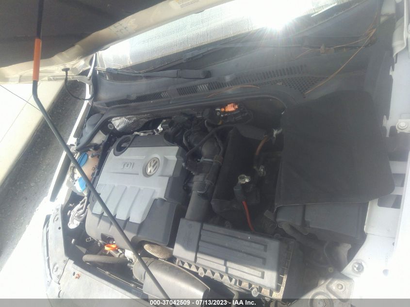 3VWLL7AJ6CM334682 2012 Volkswagen Jetta 2.0L Tdi